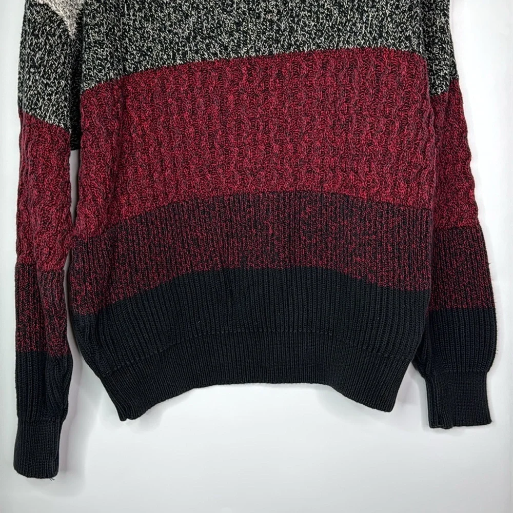 Vintage Woods & Gray Red Gray Striped Cotton Sweater Size Large